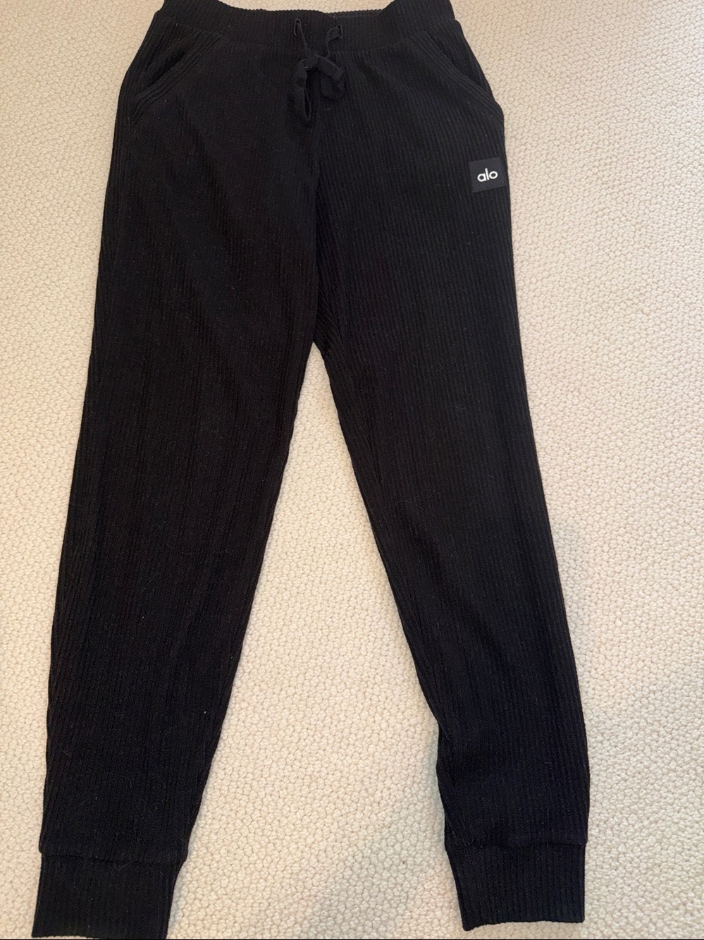Alo Muse Sweatpants jogger - Picture 3 of 5